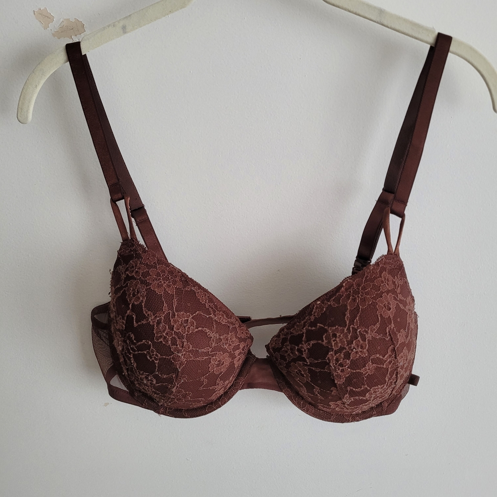 🎉Victoria's Secret Lace Bra in Rich Brown